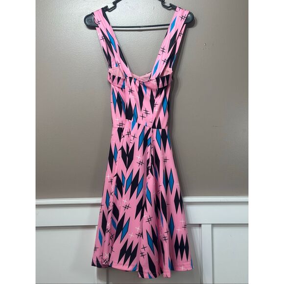 NWOT Sourpuss Veronica Bubblegum Pink Diamond Print Halter Retro Swing Dress M - Picture 9 of 9